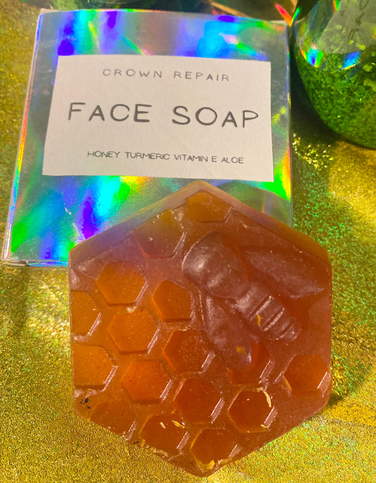 Crown Repair Face soap